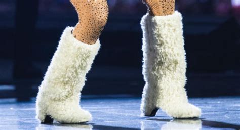 karol g thick|Karol G Brings Her Furry Tour Boots to Madrid